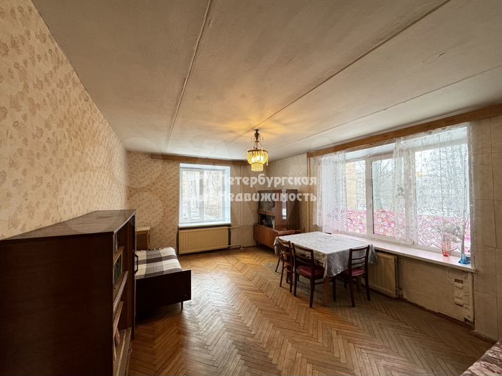 3-к. квартира, 72 м², 1/5 эт.