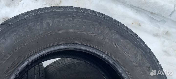 Bridgestone Ecopia EP850 225/70 R16