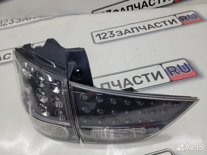 Стоп-сигнал левый Mitsubishi Outlander CW5W 4B12