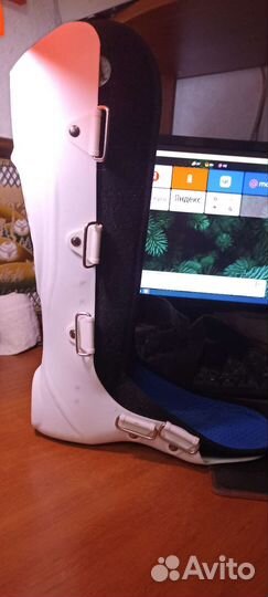 Ортез на левый голеностопный сустав жесткий