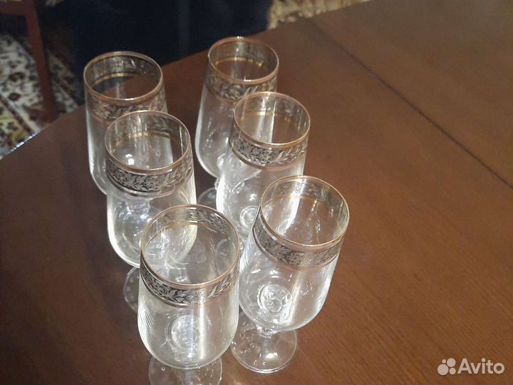 Хрустальные бокалы