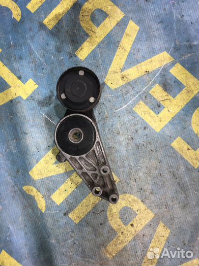 Натяжной ролик Audi A4 B5