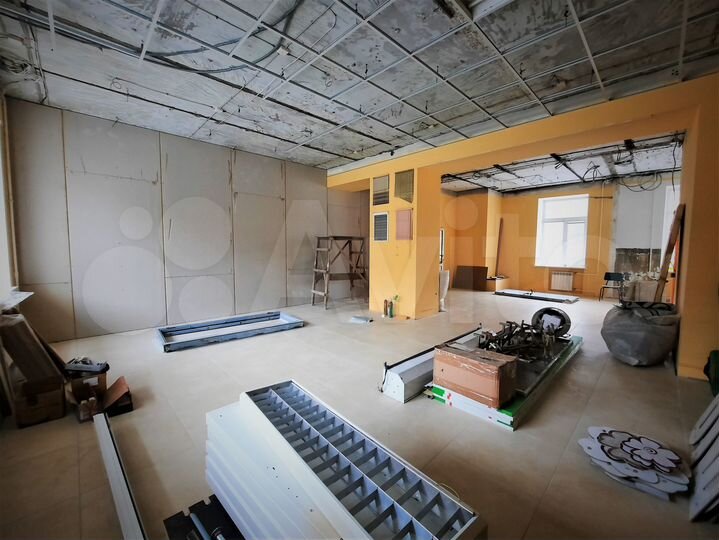 Торговая площадь, 170 м²