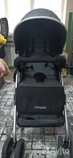 Прогулочная коляска