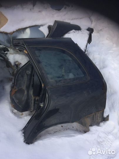 Заднее крыло Лада Калина