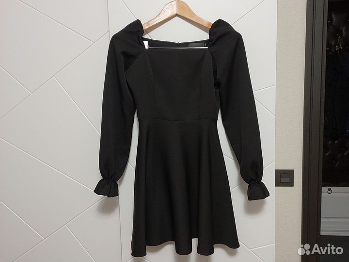 Платье нарядное