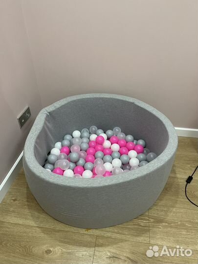 Бассейн с шариками большой