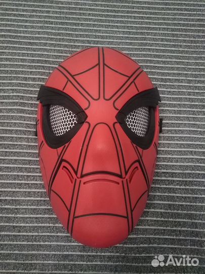 Маска человека-паука Hasbro