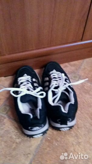 Кроссовки 35-36р