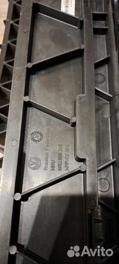 Рамка радиатора volkswagen polo седан(телевизор)