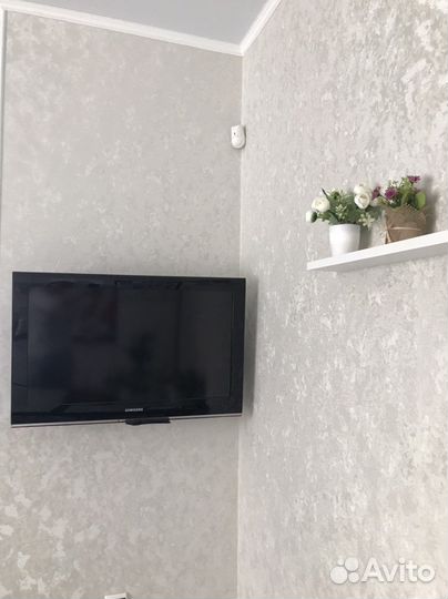 Телевизор ЖК 32 дюйма