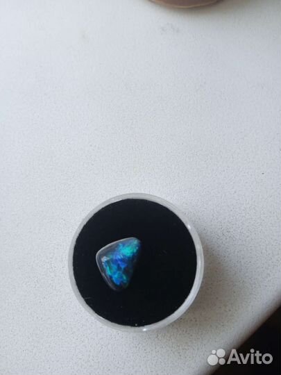 Чёрный опал