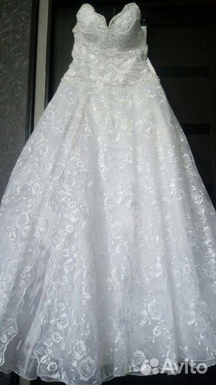 Платье свадебное