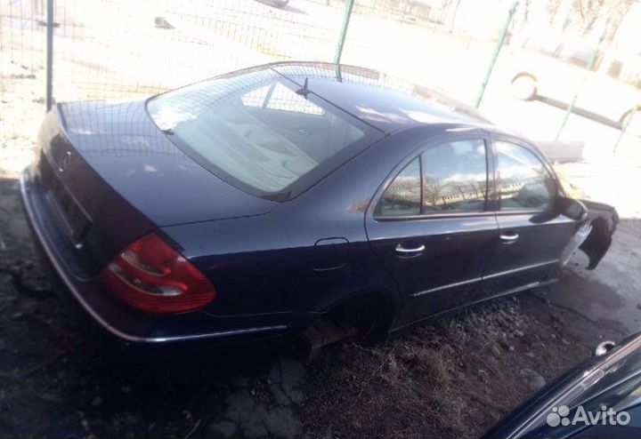 Мерседес w211 E-class на запчасти