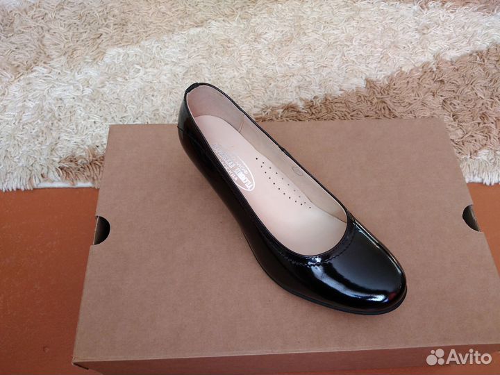 Туфли женские кожаные