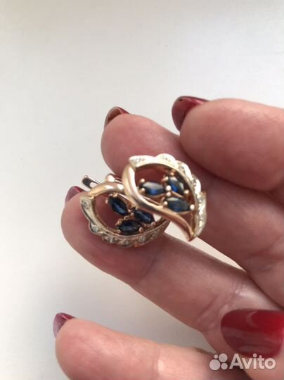 Золотые серьги с бриллиантами и сапфирами