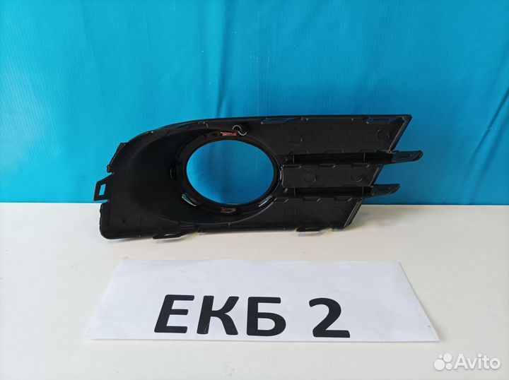 Окантовка птф правая Volkswagen Tiguan 1 2007-2016