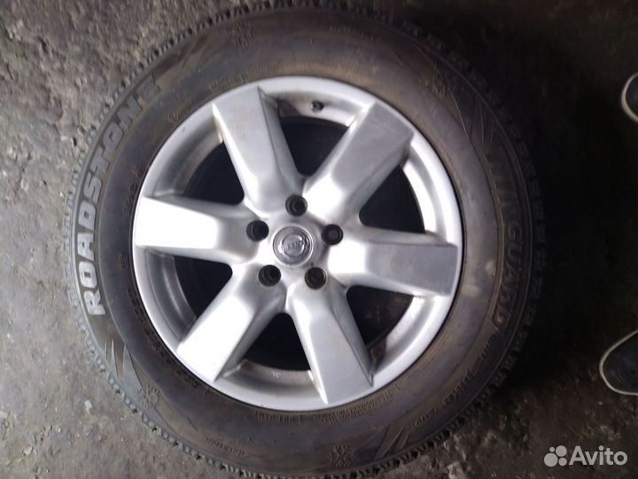 R17 Roadstone Winguard WinSpike 225/65, PCD 5x114.3 DIA 40