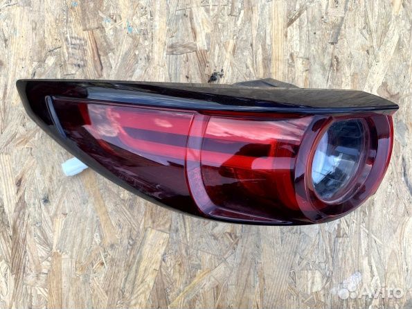Фонарь LED в крыло левый Mazda CX-5 KF