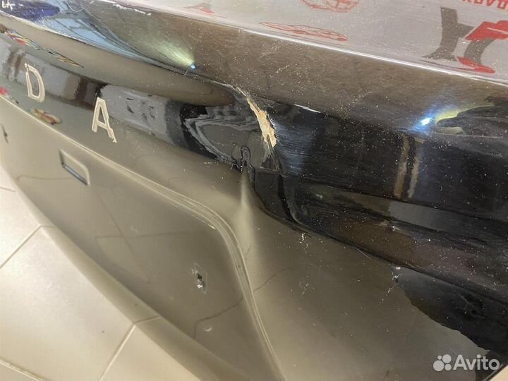 Крышка багажника LADA Granta с 2018 года