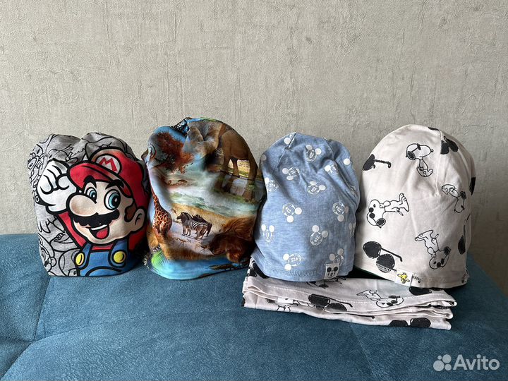 Шапки бини H&M микки,Снуппи