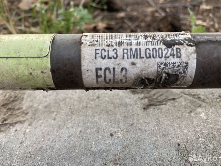 Продам оригинал левый привод