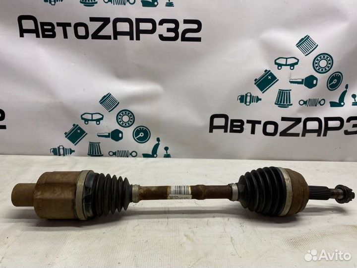 Привод передний правый Renault Duster K4MA606 2014