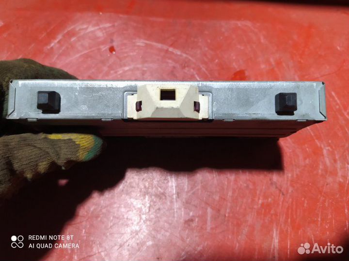 Пепельница передняя Audi 100 седан 2.8 AAH 1993