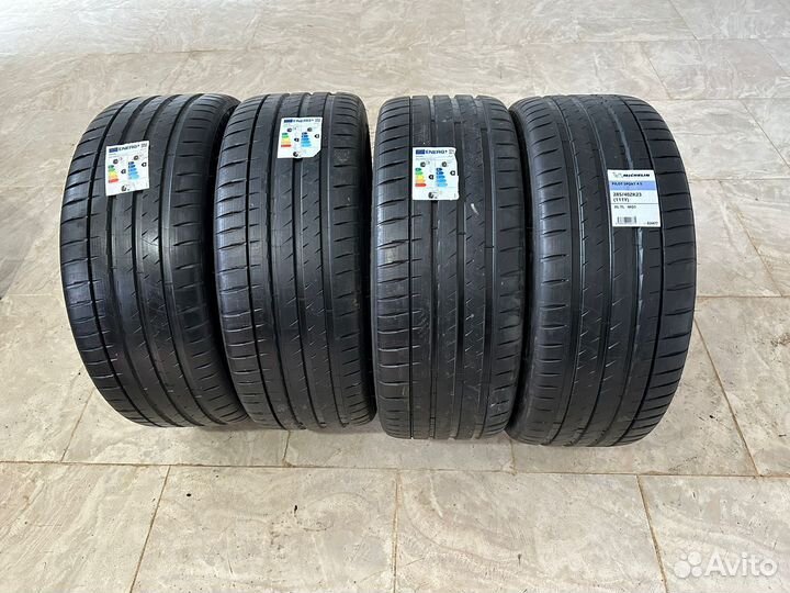Michelin Pilot Sport 4 S 285/40 R23 111Y