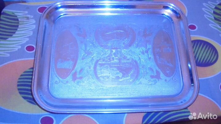 Поднос и подстаканник родом из СССР