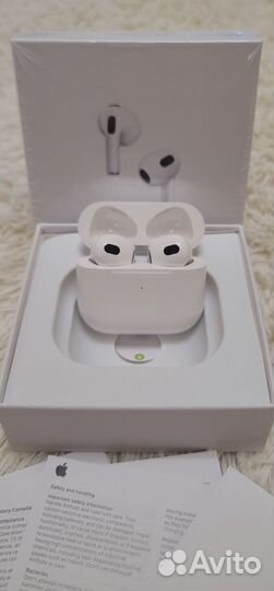 AirPods 3