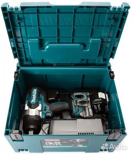 Гайковерт ударный Makita DTW1001RTJ