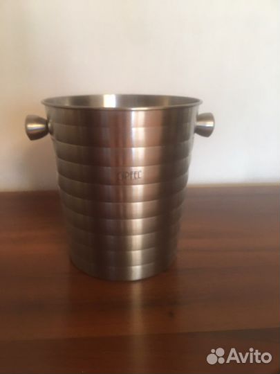 Ведерко для шампанского