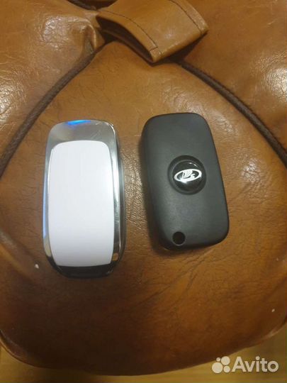 Ключ Лада Веста и Х-Рей с 2015 по2001 год