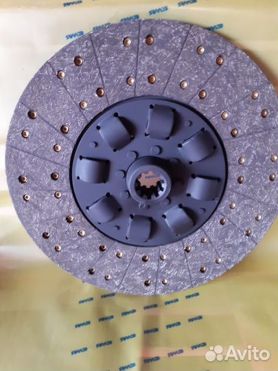 Диск сцепления 182,184