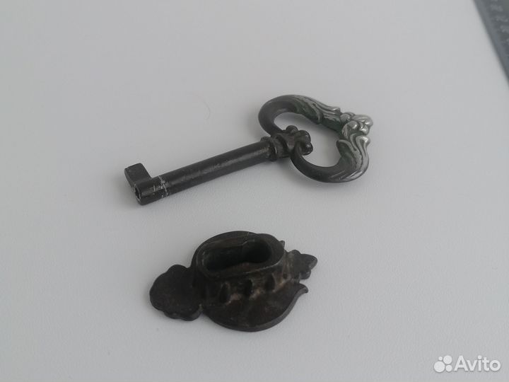 Материал для поделок ключи бусины пуговицы