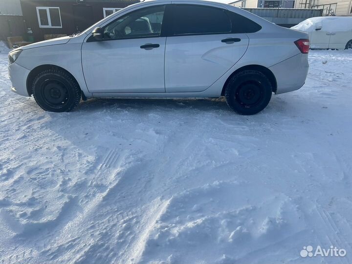 LADA Vesta 1.6 МТ, 2017, 167 000 км