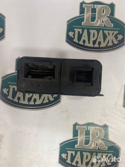 Блок управления светом Land Rover Discovery 4 L319