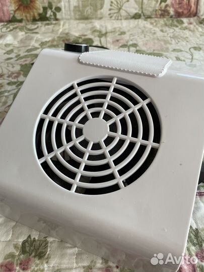 Пылесос для маникюра