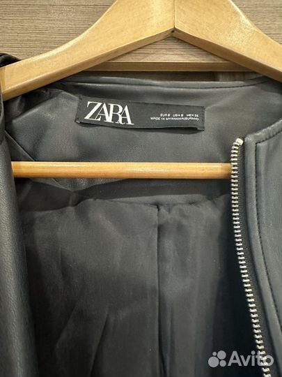 Кожаная куртка zara женская