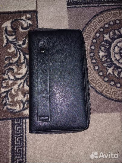 Мужское кожаное портмоне