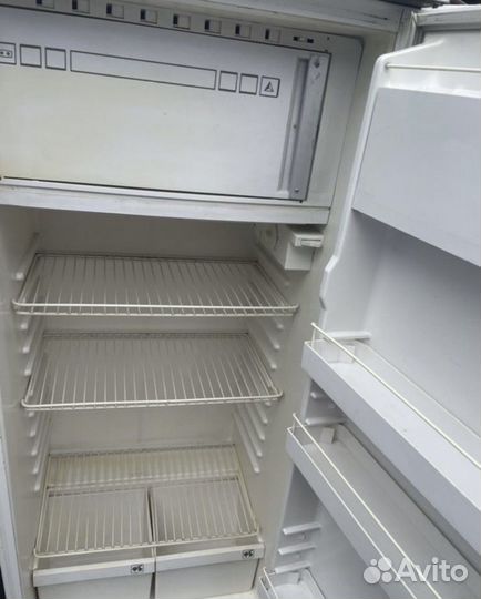 Холодильник Полюс