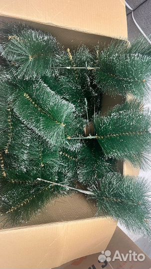 Ель искуственная бу и игрушки