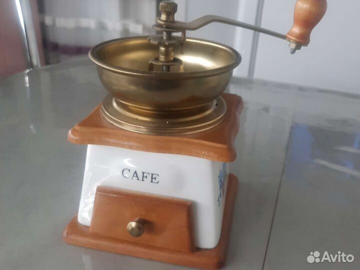 Кофемолка ручная СССР