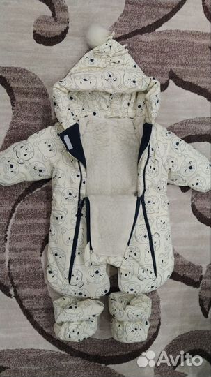 Зимний комбинезон для девочки