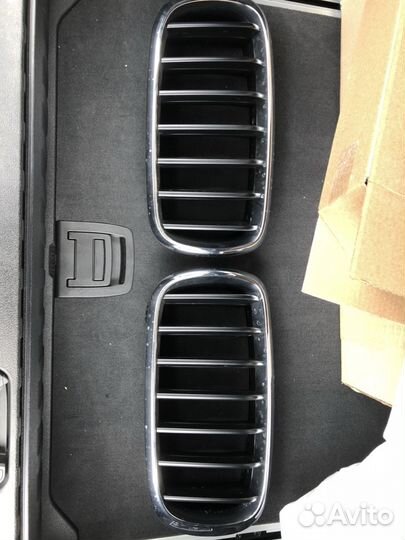 Решетка радиатора оригинал BMW X5 f15