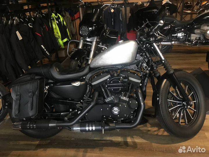 Harley-Davidson Sportster 883