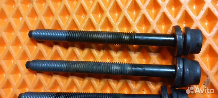 Болты гбц Audi / Vw / Skoda / Seat 1.6L AKL / AHL