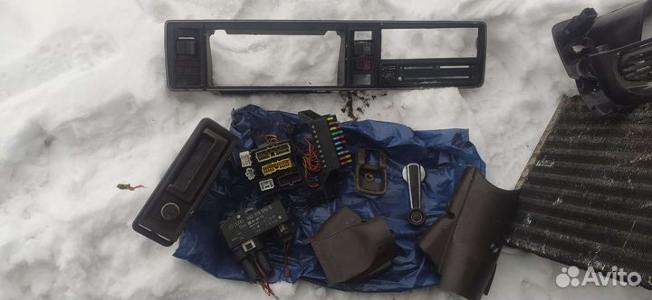 Фара передняя Фольксваген гольф 2 1984г