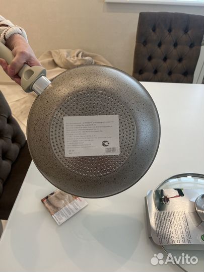 Сковорода вок диаметр 28 см, новая